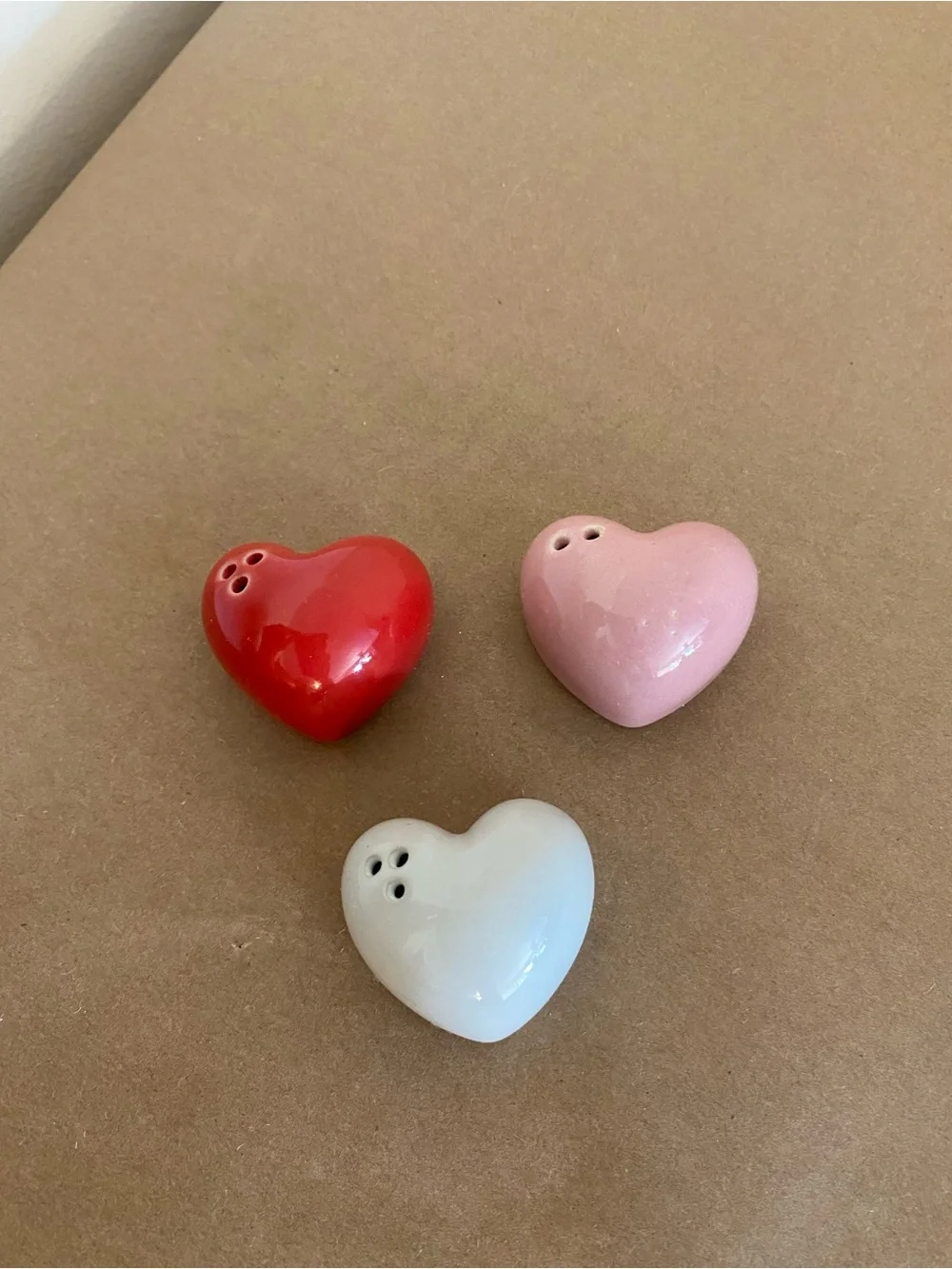 Heart-Shaped Ceramic Small Salt & Pepper Shakers Valentines day pink red white